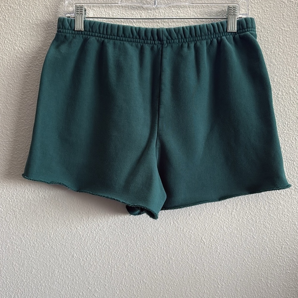 Green Spirit Jersey Shorts With Rose and Hand Design Size Medium - Picture 2 of 5